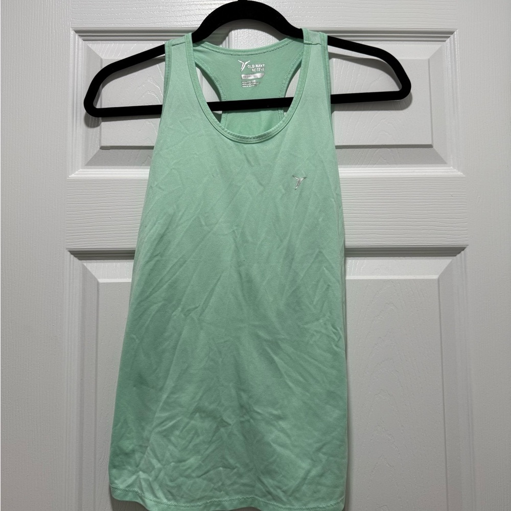 Green workout tank